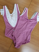 Load image into Gallery viewer, AK Ava Core and Motley Leos