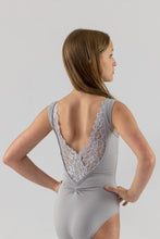 Load image into Gallery viewer, AK Ava Core and Motley Leos