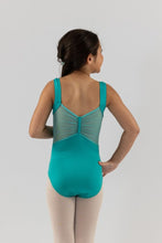 Load image into Gallery viewer, AK 2108 Chrissy Core Leo