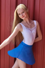 Load image into Gallery viewer, AK Amie Pull-On Skirt