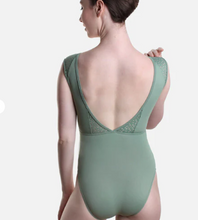 Load image into Gallery viewer, So Danca RDE2566 V Mesh Desgn