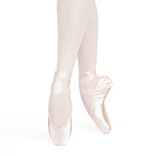 Load image into Gallery viewer, Russian Pointe Entrada Pro with Drawstring