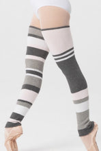 Load image into Gallery viewer, Intermezzo 2024 Maxisurbi Legwarmers
