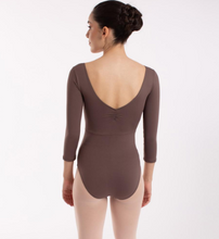 Load image into Gallery viewer, Intermezzo 31679 Dua 3/4 Pinch Front
