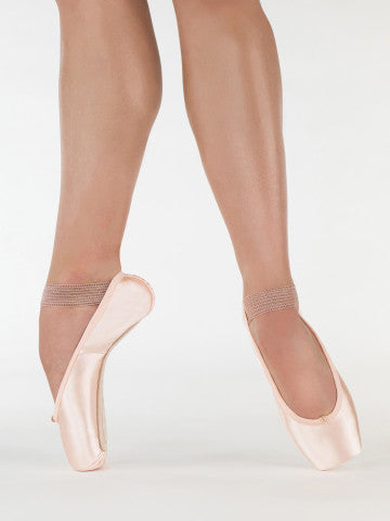 Suffolk Silhouette Standard Pointe Shoes