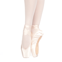 Load image into Gallery viewer, Russian Pointe Muse U Cut w/ Drawstring

